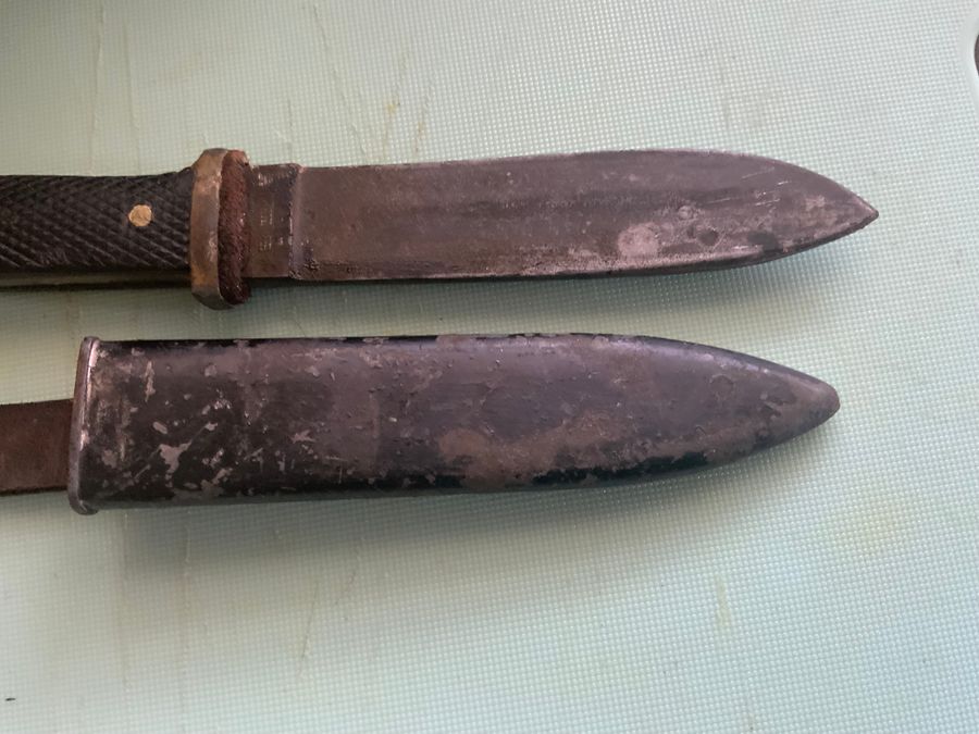 Antique Rare youth Knife the rare Trench fighting knife.