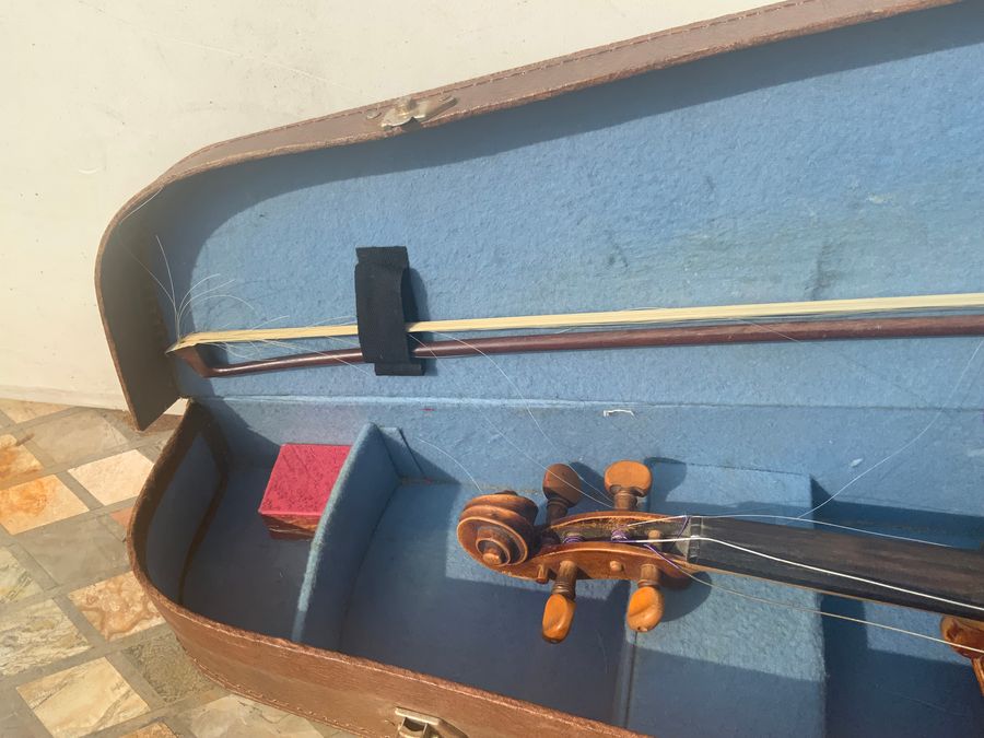 Antique French 3/4 Violin