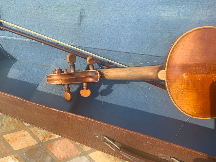 Antique French 3/4 Violin