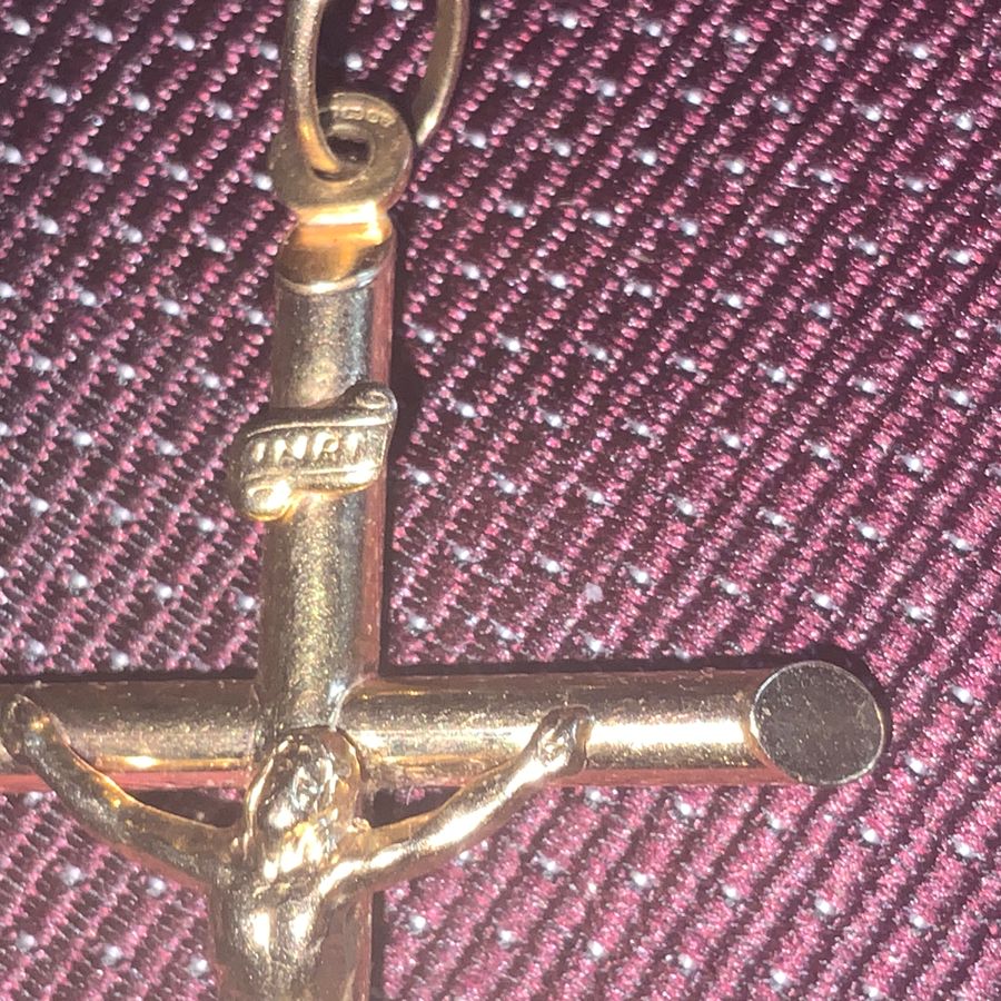 Antique Crucifix Gold 9CT