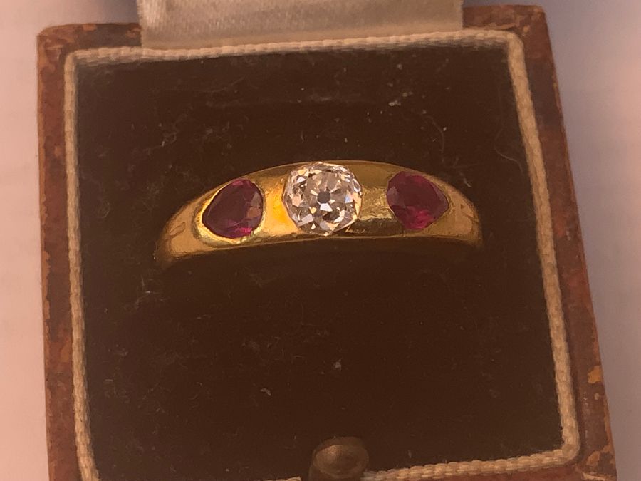 Rubies & Diamond Trilogy Gold ring