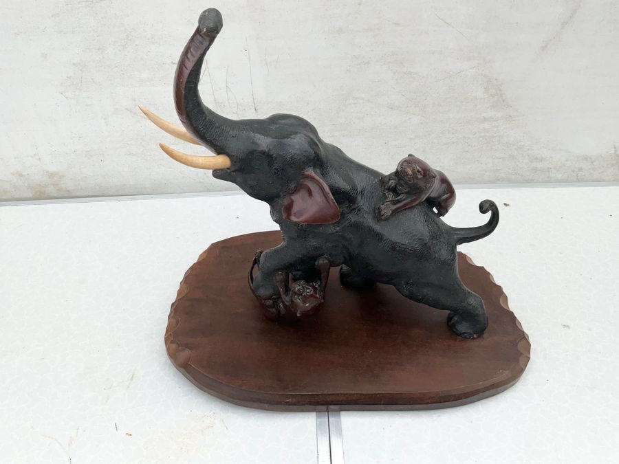 Antique Antique Japanese Meiji Period Bronze Study Of An Elephant Fighting With Two Tigers Circa 1880