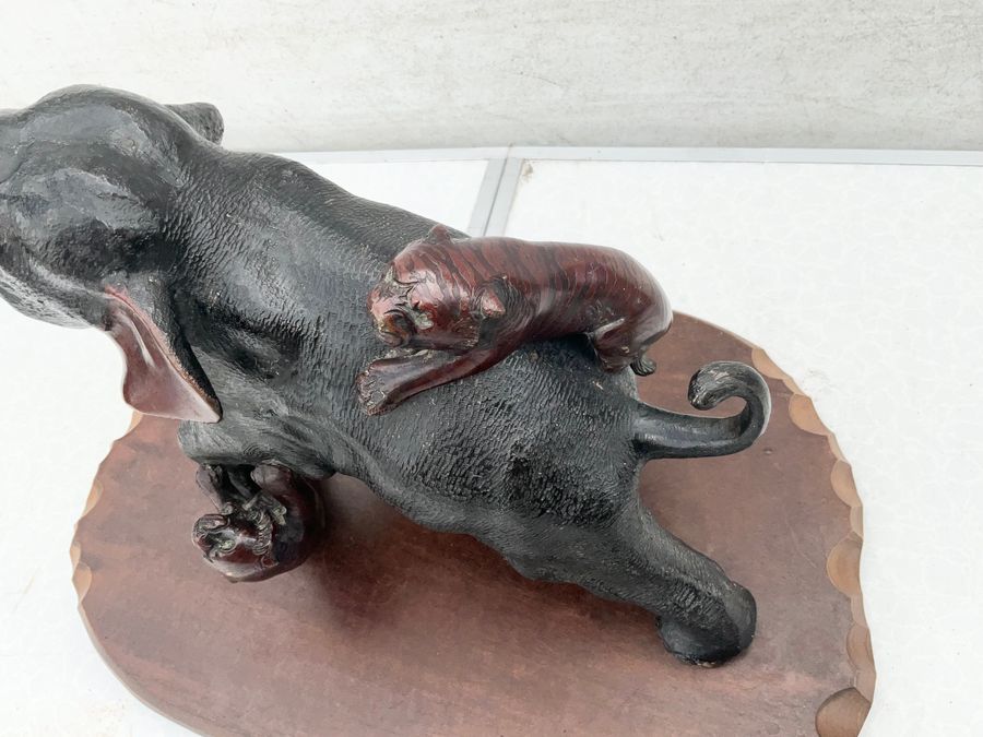 Antique Antique Japanese Meiji Period Bronze Study Of An Elephant Fighting With Two Tigers Circa 1880