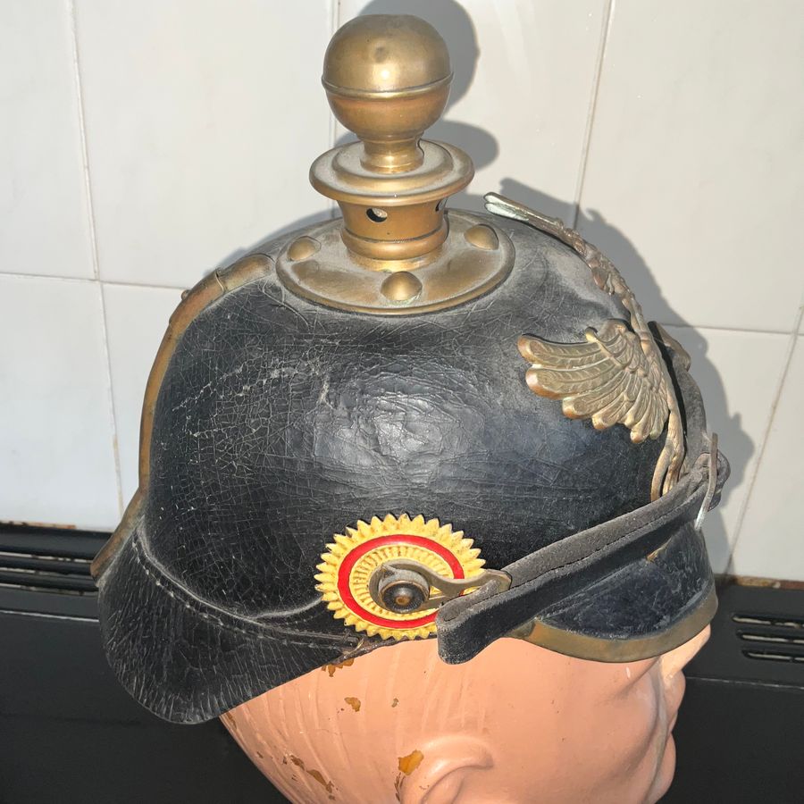 Antique IMPERIAL GERMAN MILITARY HELMET