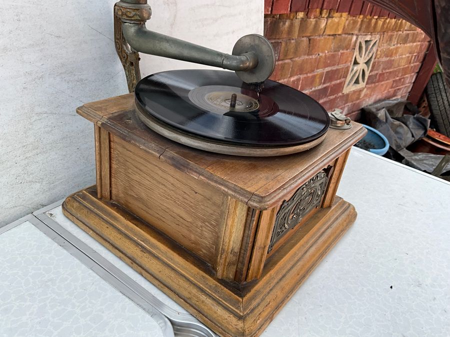 Antique 1920’s record player