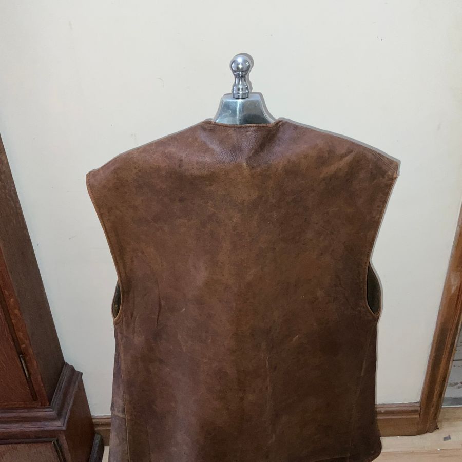 Antique BRITISH COMMANDOS LEATHER JERKIN DATED 1944