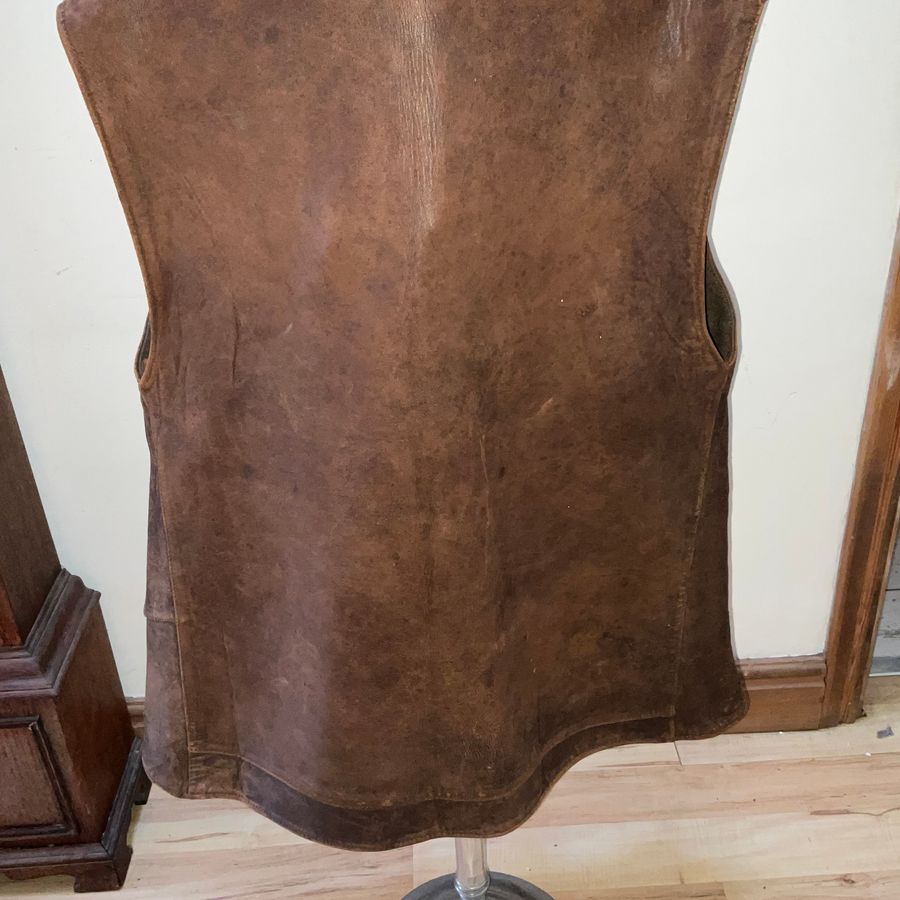 Antique BRITISH COMMANDOS LEATHER JERKIN DATED 1944