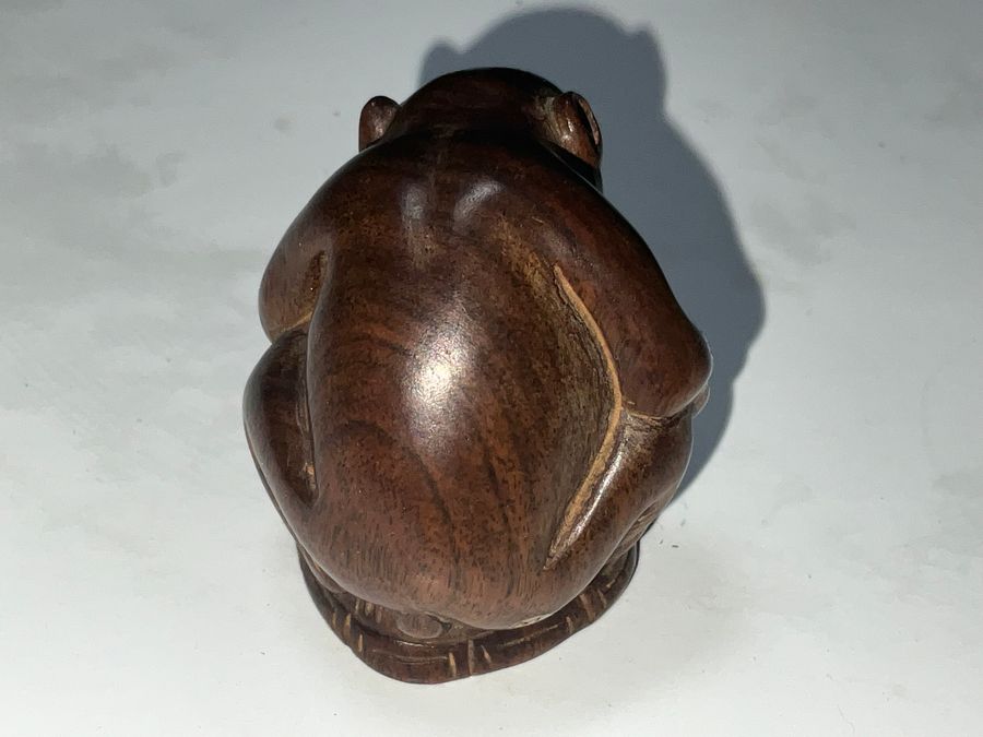 Antique Netsuke 19th century Japanese 