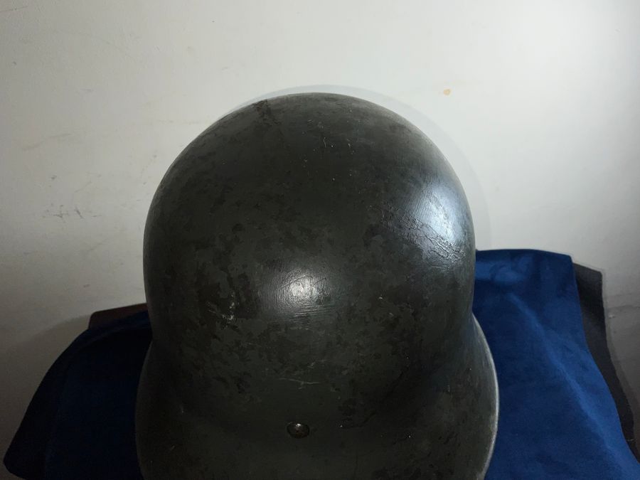 Antique GERMAN  SOLDIERS 2WW HELMET