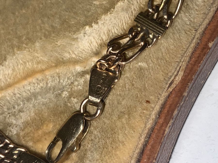 Antique GOLD 9CT GATE BRACELET & CASE