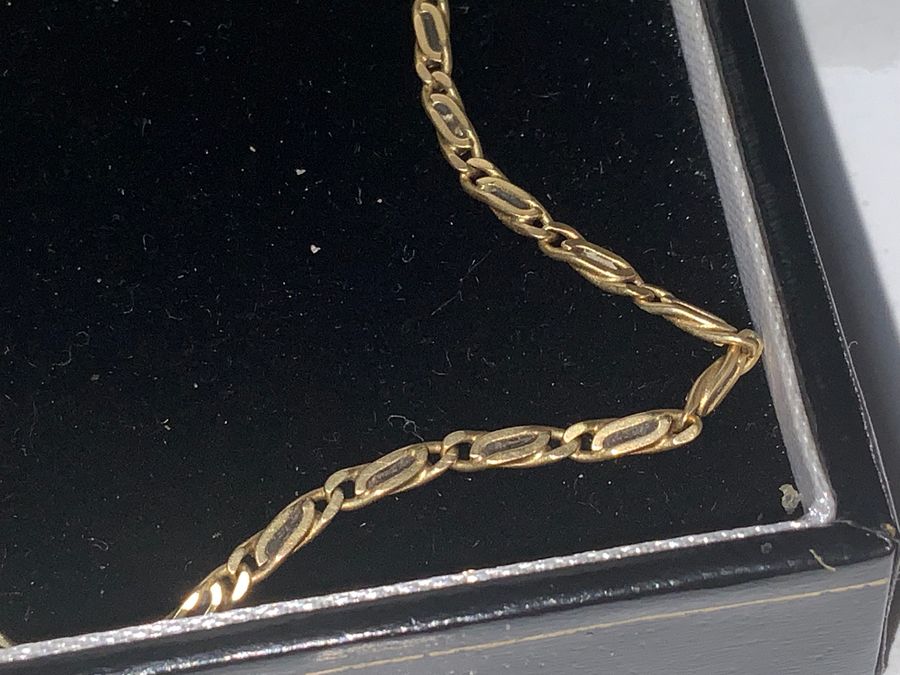 Antique GOLD 18CT BRACELET WITH PRESENTATION CASE