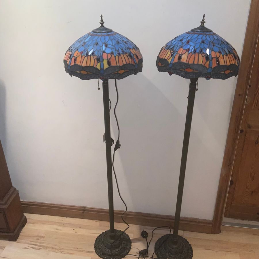 TIFFANY STYLED DRAGON FLY FREE STANDING STANDARD LAMPS