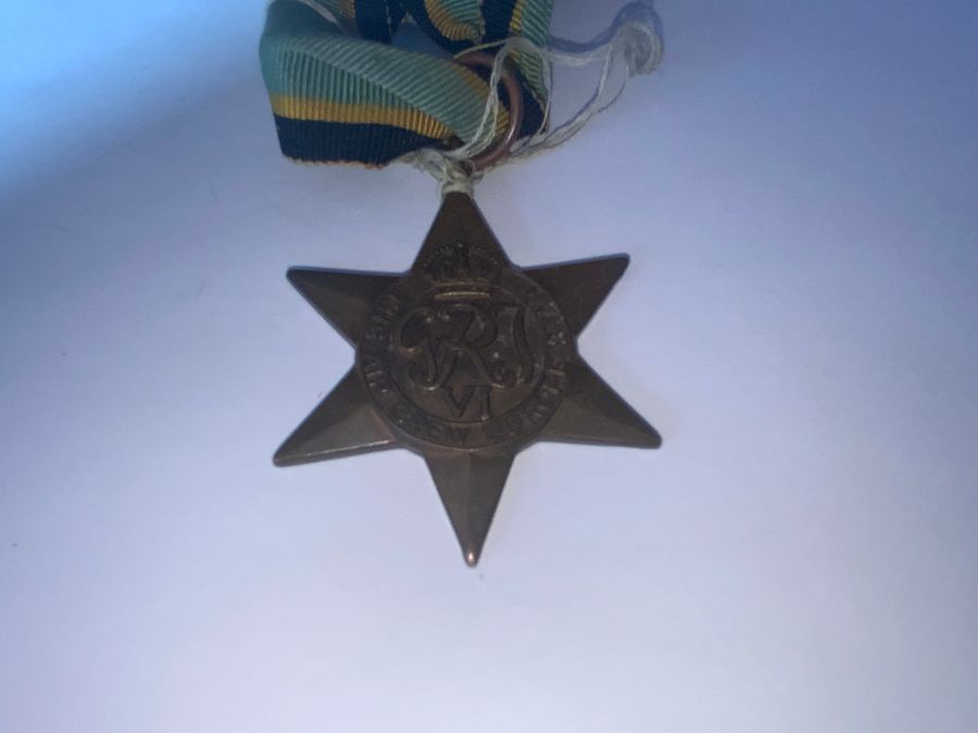 Antique AIR CREW EUROPE 2WW BRITISH RAF MEDAL