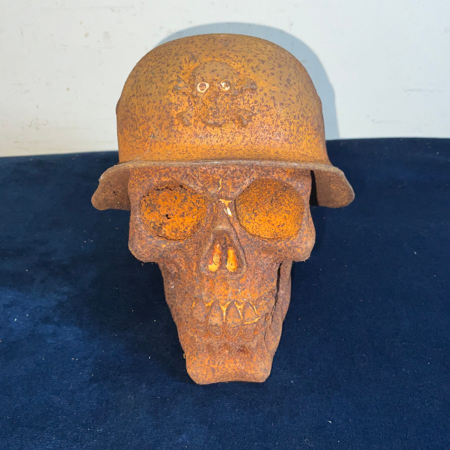 1WW GERMAN STORMTROOPERS IRON SKULL