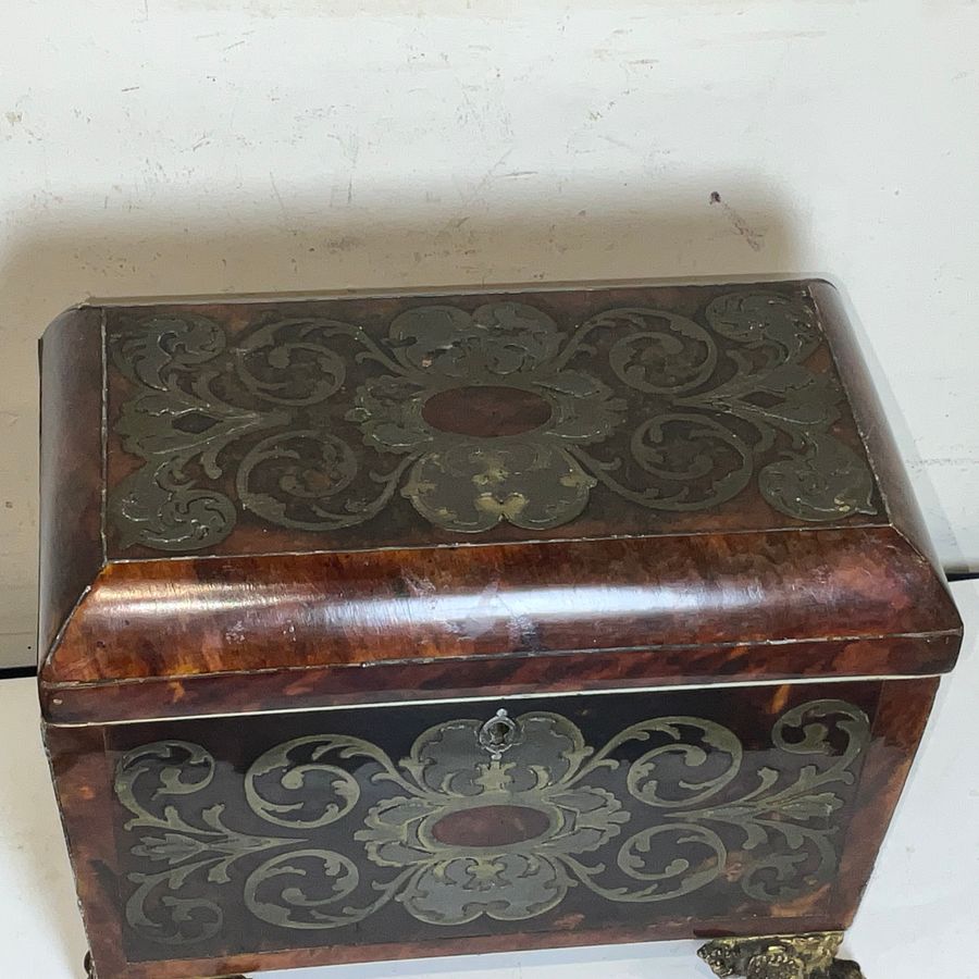 Antique TORTOISE SHELL & BUELLE TEA CADDY