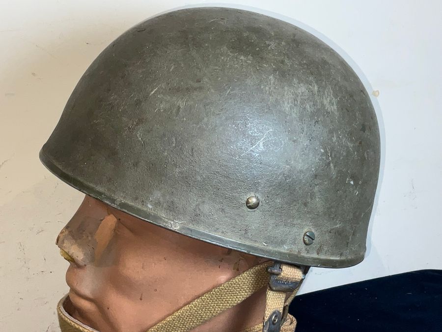 Antique British 1943 Paratroopers Helmet