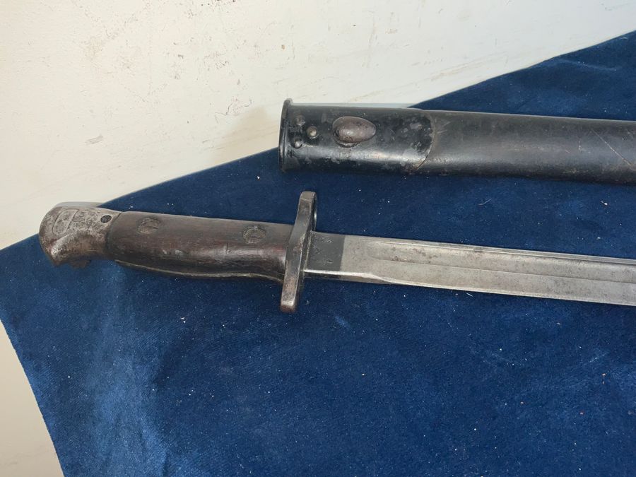 Antique BAYONET & SCABBARD 3rd BATTALION MONMOUTHSHIRE RIFLES