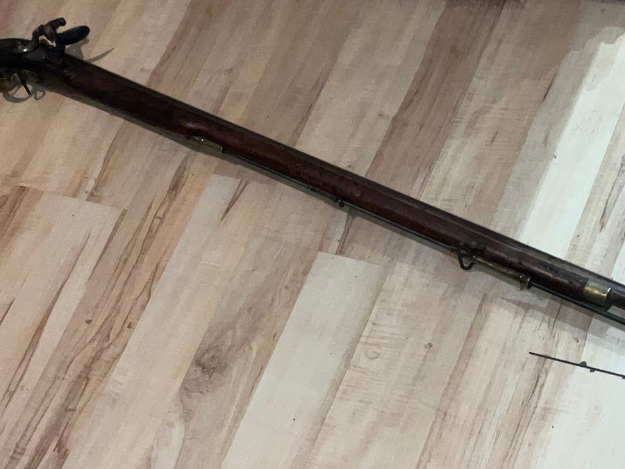 Antique BROWN BESS SHORT LAND PATTERN MUSKET & BAYONET 