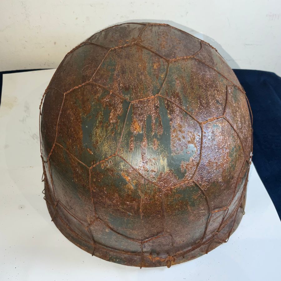 Antique GERMAN 2WW PARATROOPERS HELMET