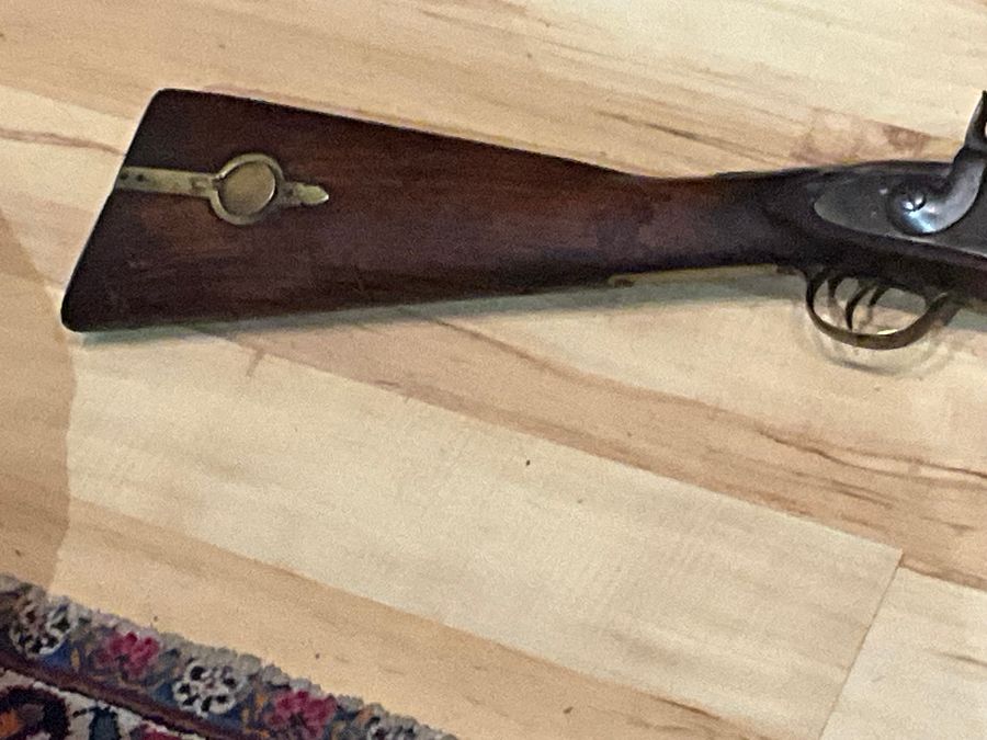 Antique ENFIELD RIFLE 2 BAND 1853