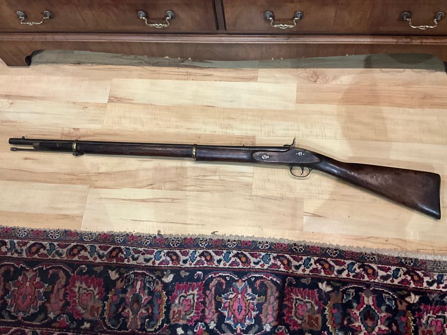 Antique ENFIELD RIFLE 2 BAND 1853