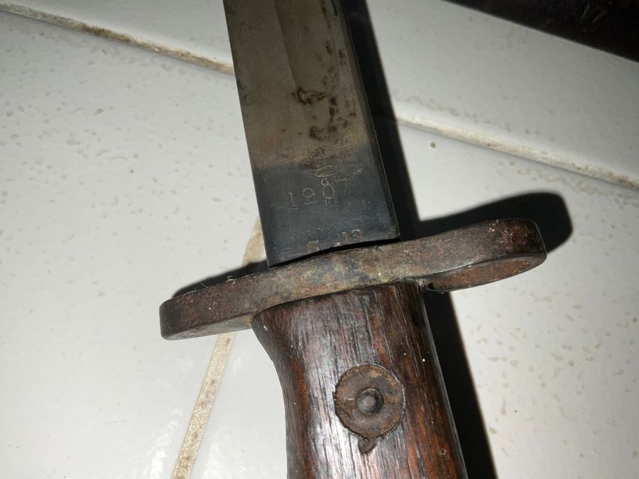 Antique BAYONET BRITISH ARMY 1907 