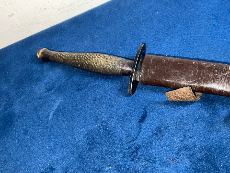 Antique COMMANDO 2nd PATERN FAIRBANKS DAGGER & SCABBARD 