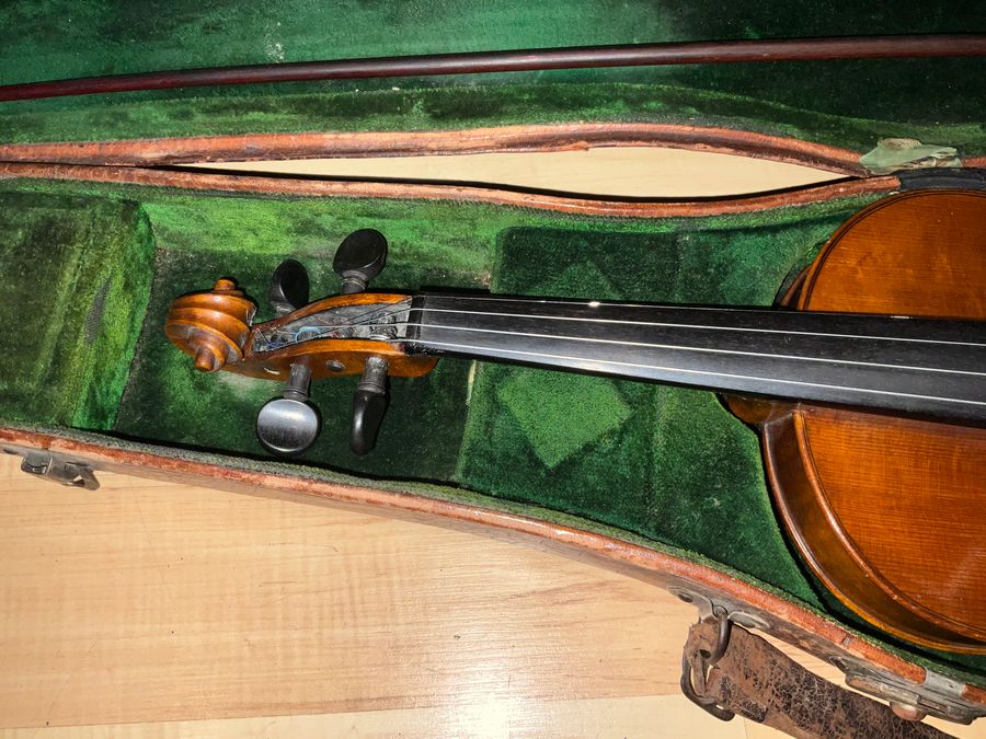 Antique Violin &  Alligator Skin Case & Violins Bow