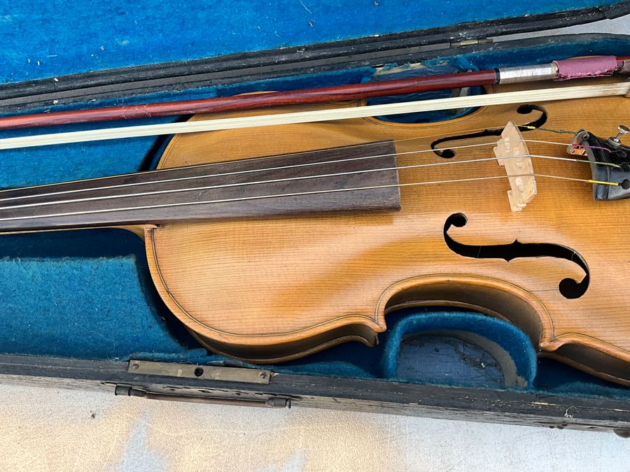 Antique VIOLIN 4X4 & CASE