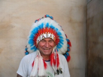 Antique North American Indian head's dress War bonnet Apache.