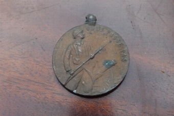 Verdun 1ww French medal. Comes with Free post