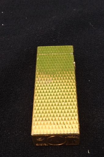 Dunhill Swiss made gas Lighter . B31