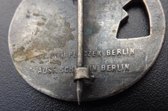 Antique German 2ww Sea Raiders Medal. X28