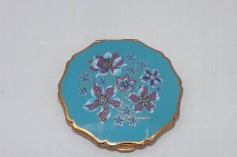 Ennamelled Ladies compact early 20th century. SB