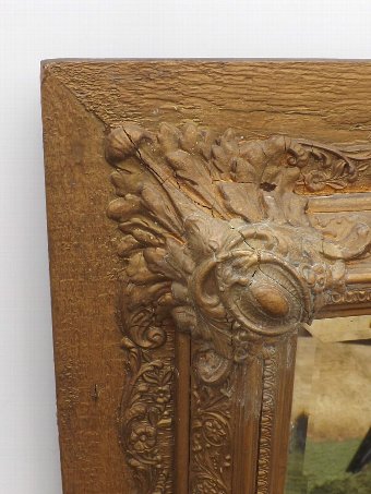 Antique Georgian Mirror in superb gesso frame 
