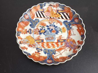 Imari 18th century dish perfect condition important collectors item of quality.