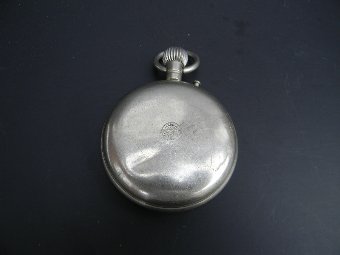 Antique Silver pocketwatch Chronometer Universale enamel dial 8 day quality movement.