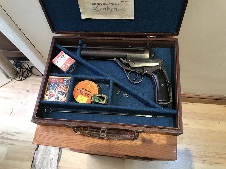 Antique Wesley Richard 1907 air pistol