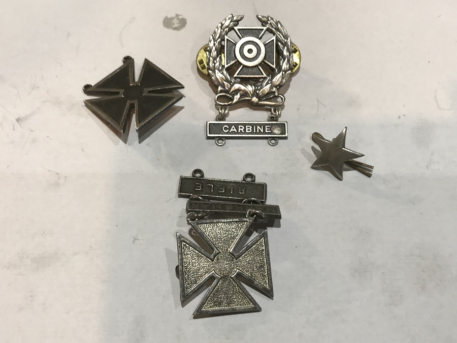 Antique Rear gunner’s proficiency merits badges. 2ww USA AIR CREW