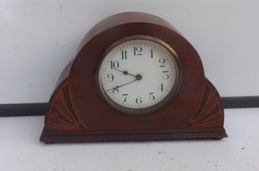 Antique Art Deco Mantel clock 8 Day mechanical movement inlaid mahogany cased. CC 