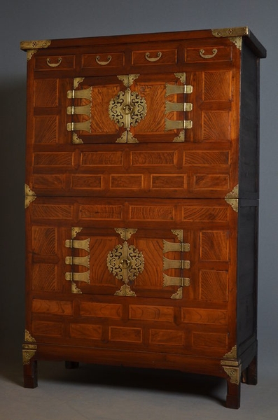 antique Oriental Cabinet  sn2586