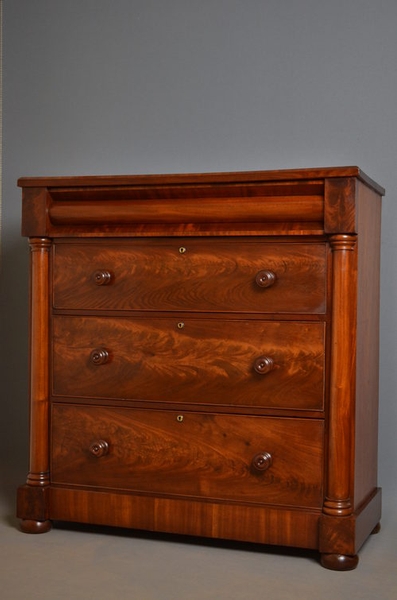 antique Victorian Chest of Drawers sn2568