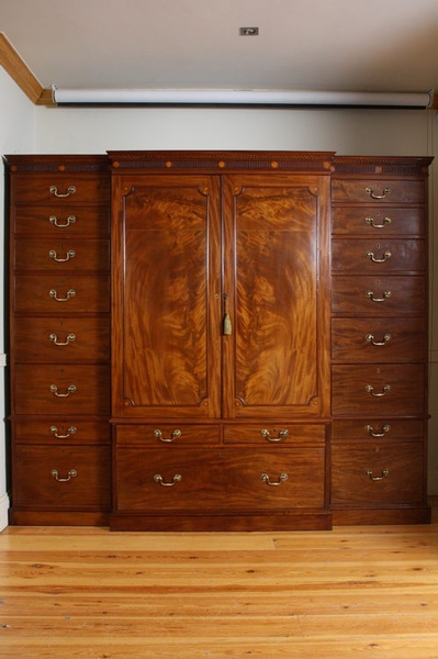 Regency Wardrobe sn2319