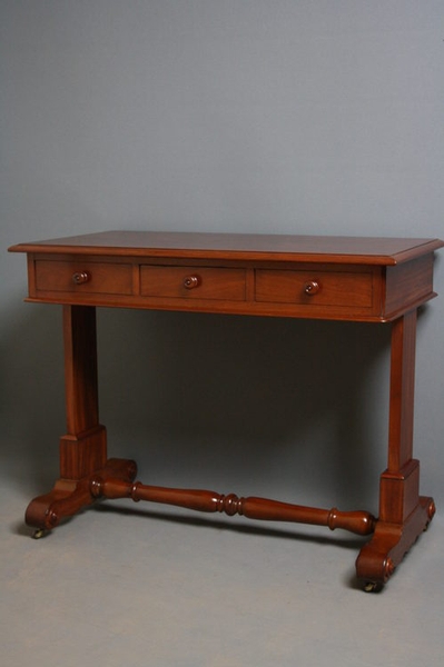 Early Victorian Side Table sn2238