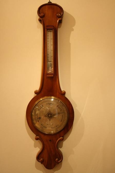 Mid Victorian Barometer