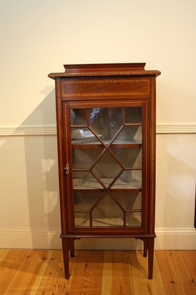 Edwardian cabinet sn931