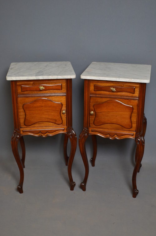 Pair of Bedside Cabinets sn2663
