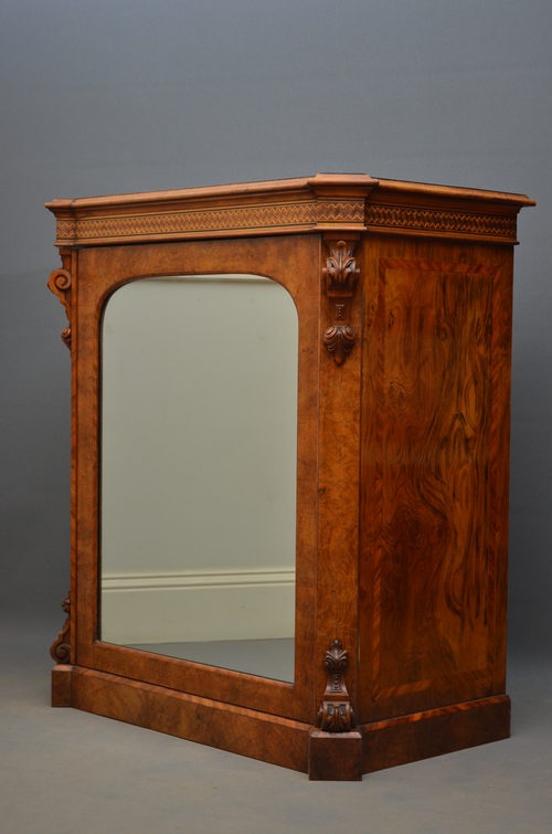 Victorian Cabinet sn2695