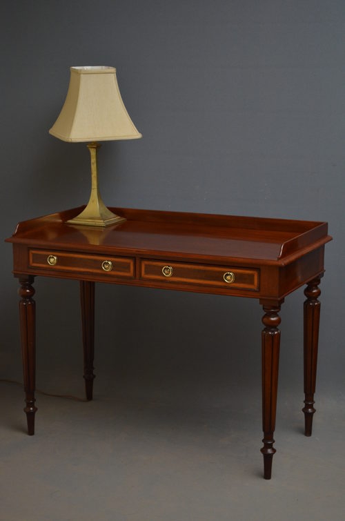 Late Victorian Side Table SN2755