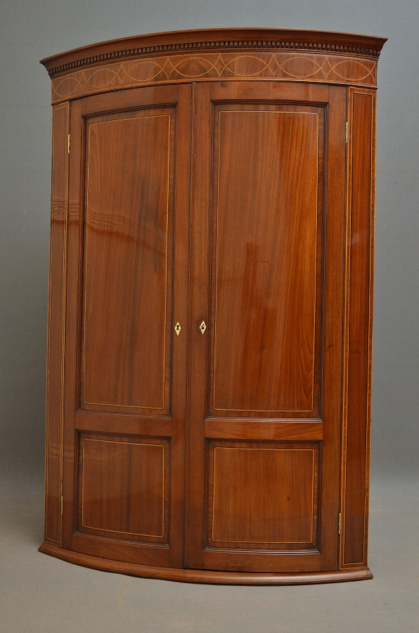 George III Corner Cupboard  sn2700